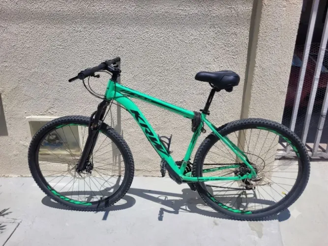 Bicicleta KRW toda Shimano - freios a disco - aro 29 - Bike