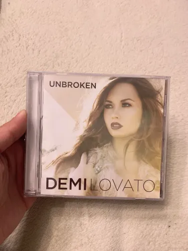 CD Demi Lovato - Unbroken 