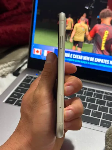 iPhone 11 - 128gb - nunca aberto