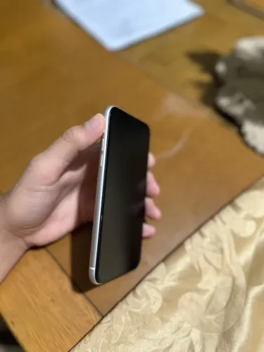 iphone 11 128gb branco em perfeito estado!