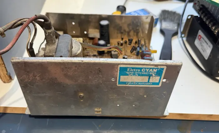 Monitor CYAN fliperama 20/21? lote com 15 