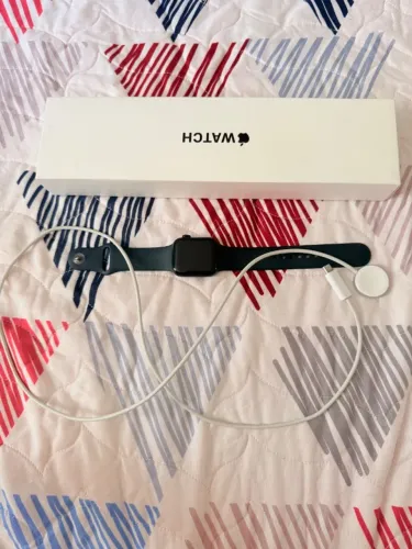 Apple Watch SE 2* geração + GPS 40mm