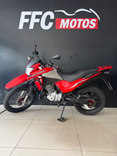 Bros 160 ESDD ano 2023 IPVA 2026 pago Faço Financiamento 