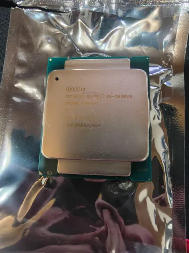 Xeon 2630 v3 com cooler lga 2011