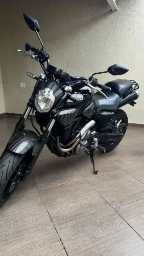 Yamaha MT 03 660 cilindradas ano 2008 . Um excelente custo benefício.