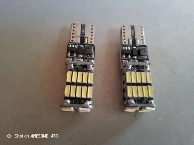 Par lâmpadas led pingo t10. Cambus.