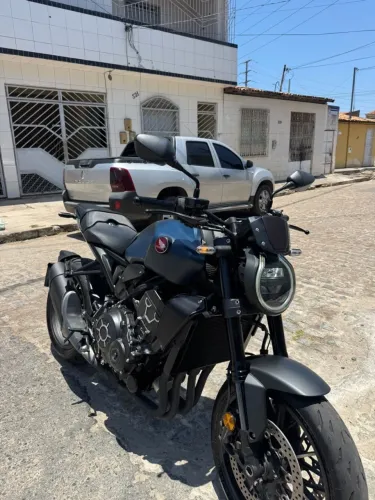 Honda CB 1000r Black Edition 2024