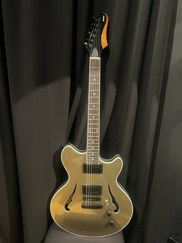 Guitarra Tagima Ekosonic 