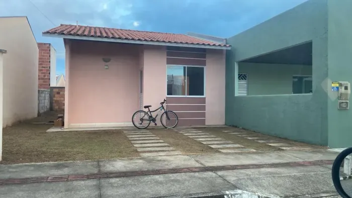 VENDO CASA NO CONDOMÍNIO MANGUEIRAS