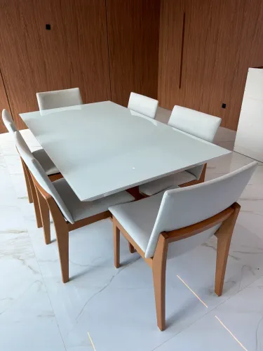 Mesa de Jantar Retangular com 6 Cadeiras - Vidro e Madeira 