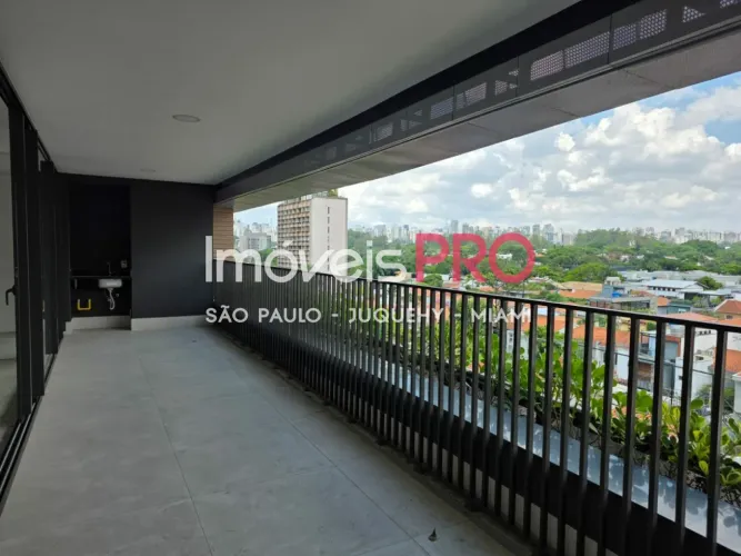 Vista livre e eterna para o Parque Ibirapuera, 1000m de lazer, 3.100m de terreno