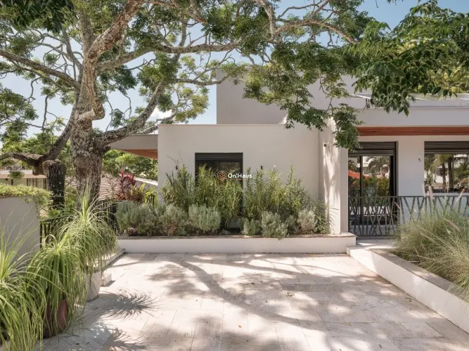 Casa à venda, 373m² - Lagoa da Conceição - Florianópolis/SC