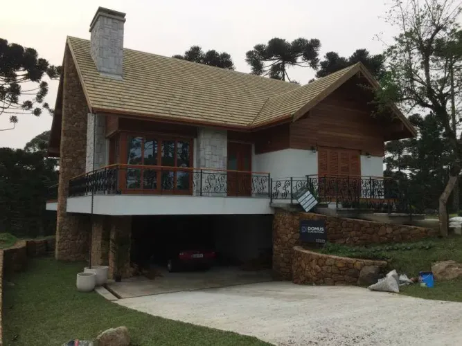 Casa 4 Dorm - Bairro Aspen Mountain