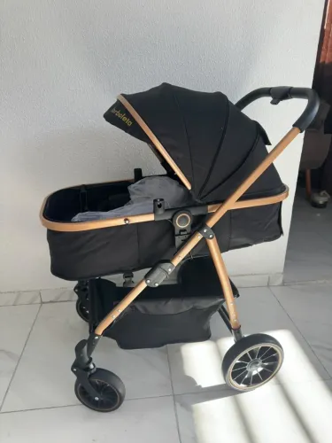 CARRINHO DE BEBÊ VERSÁTIL