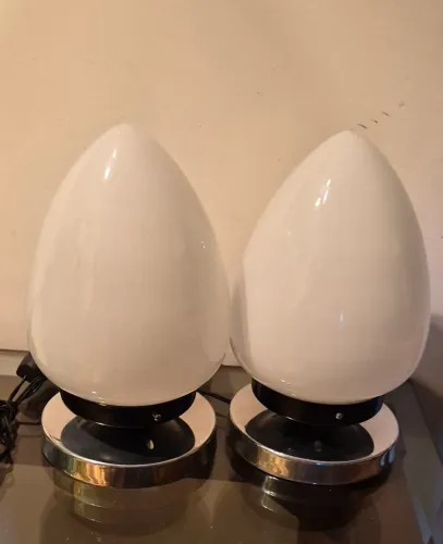 PROMOÇÃO Art deco Par Luminária de mesa base alumínio polido com cúpula opalinas PERA