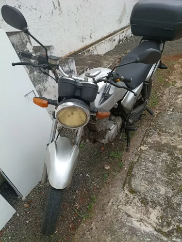 Moto Suzuki yes 125cc  2008 Gasolina 