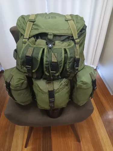 Mochila Militar Americana  GC GRANDE CAPACIDADE ALICE PACK Expandida Original US ARMY 