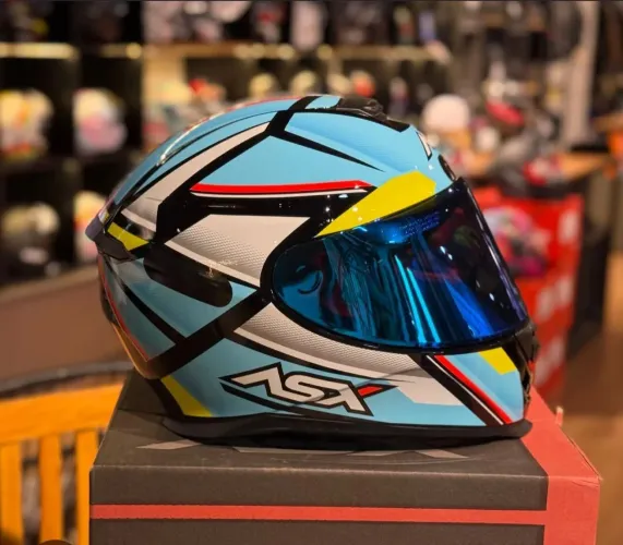 Capacete eagle