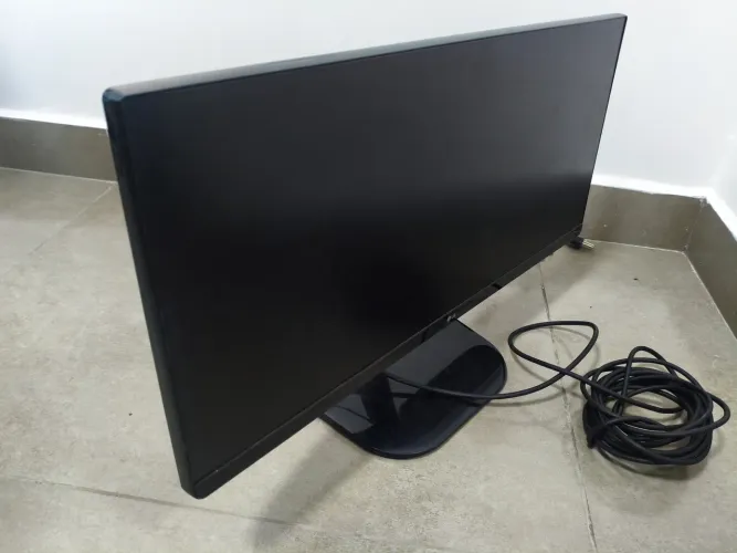 Monitor LG UltraWide 25? Full HD IPS - Modelo 25UM58G-P | Excelente Estado