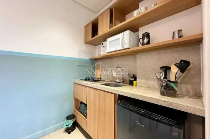 Kitnet/Conjugado : / Residencial / Laranjeiras