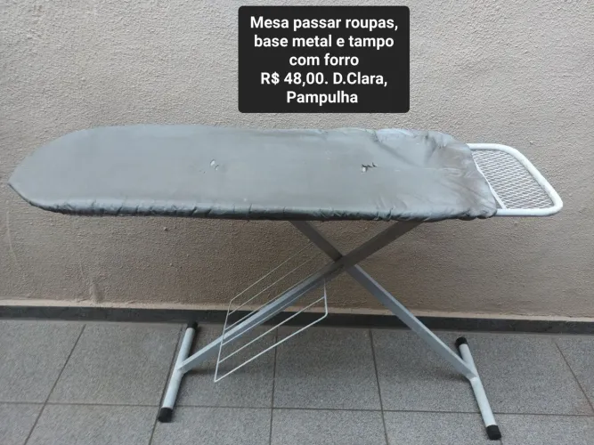 Mesa passar roupas base metal 
