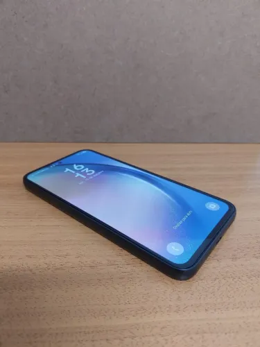 Samsung A54 256 GB e 8 Gb de memoria Ram perfeito estado acompanha carregador