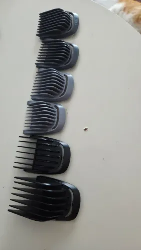 Vendo aparelho de barbear multigrom Philips