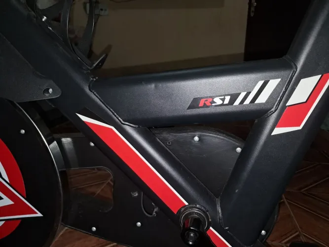 Vendo uma bicicleta Ergométrica