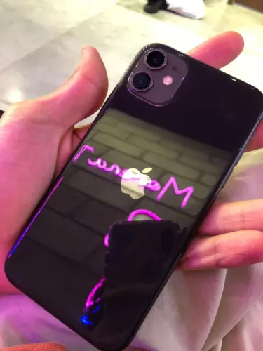 IPHONE 11 (64gb)