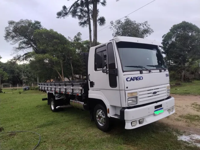 Caminhão Ford cargo 814 3/4
