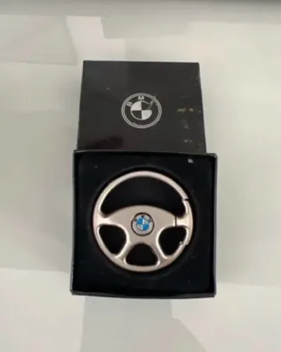 Chaveiro de Metal Formato Volante Direção Marca BMW