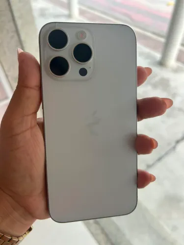 iPhone 15 pro max 256 gigas