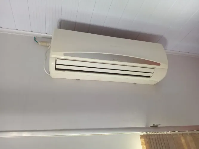 VENDO CENTRAL DE AR PARA RETIRADA DE PECA