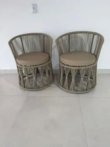 POLTRONA TÓRQUIO EM ALUMINIO E CORDÃO NAUTICO