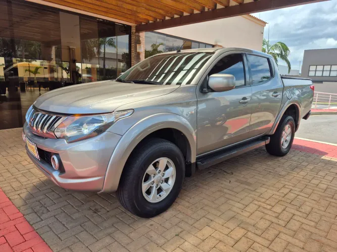 Mitsubishi L200 Triton Sport GLS 2.4 CD Diesel Aut. 2020