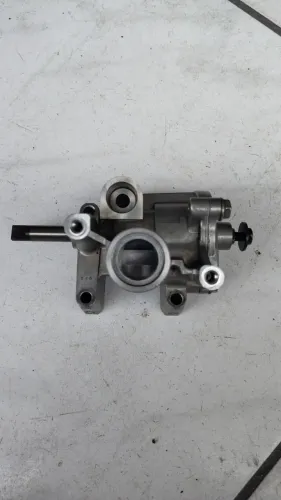 Bomba de óleo Suzuki gsxr1000 2012 srad