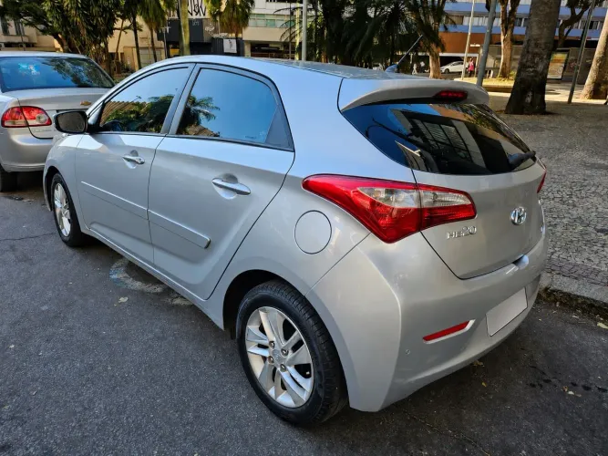 Hyundai HB20 Premium 1.6 Flex 16V Aut. 2014