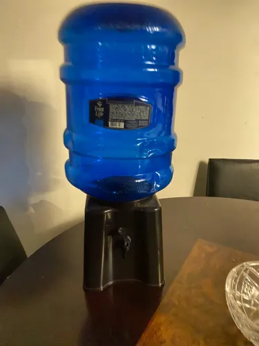 Galão 20 litros + Suporte