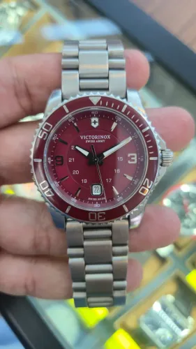 Victorinox maverick