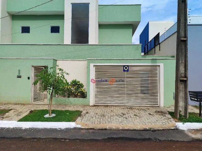 Sobrado com 3 dormitórios para alugar, 163 m² por R$ 5.048,53/mês - Plano Diretor Sul - Pa