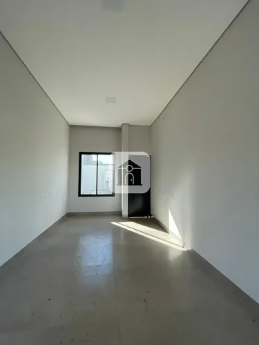 Casa para locação no bairro Novo Mundo