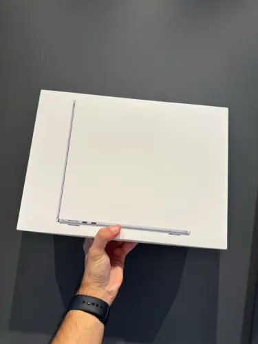 MacBook Air M4 16/256Gb - 13,6 polegadas - Azul céu (Lacrado)