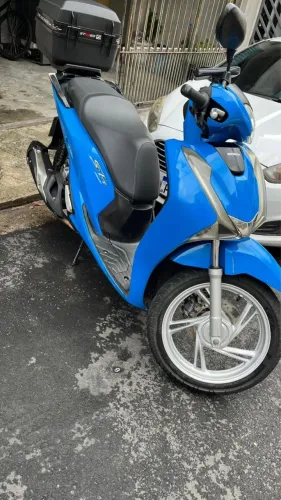 Sh150 2017 aceito troca em maior