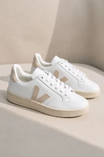 Tênis feminino V-12