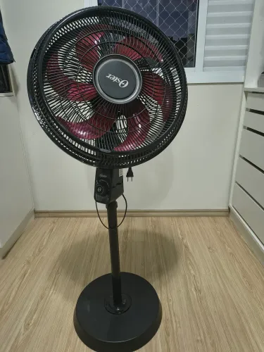 Ventilador de pé 