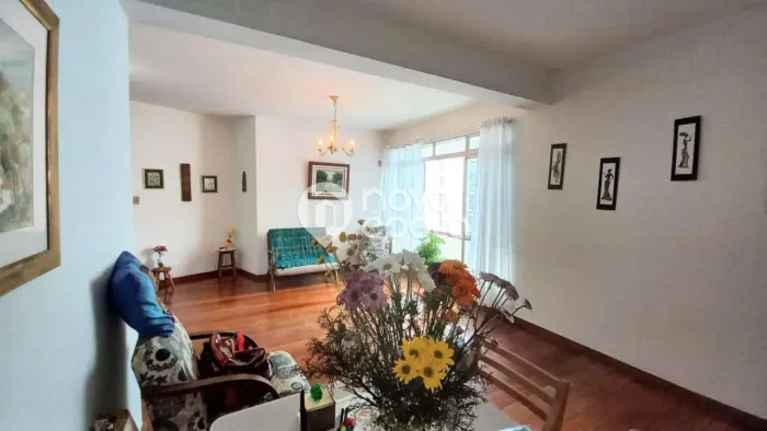 Copacabana | Apartamento 3 quartos, sendo 2 suites