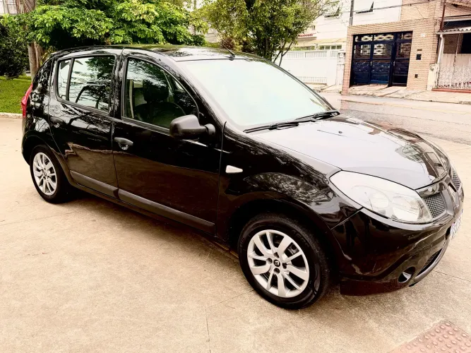 Renault Sandero Expression Hi-flex 1.0 16V 5P 2010