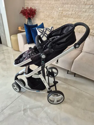 Carrinho de bebê 