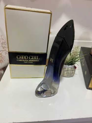 Carolina Herrera - Good Girl Légère Eau De Parfum 50ml