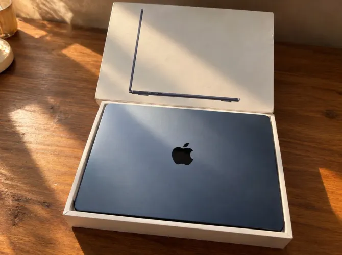 Macbook M4 Air + Acessórios